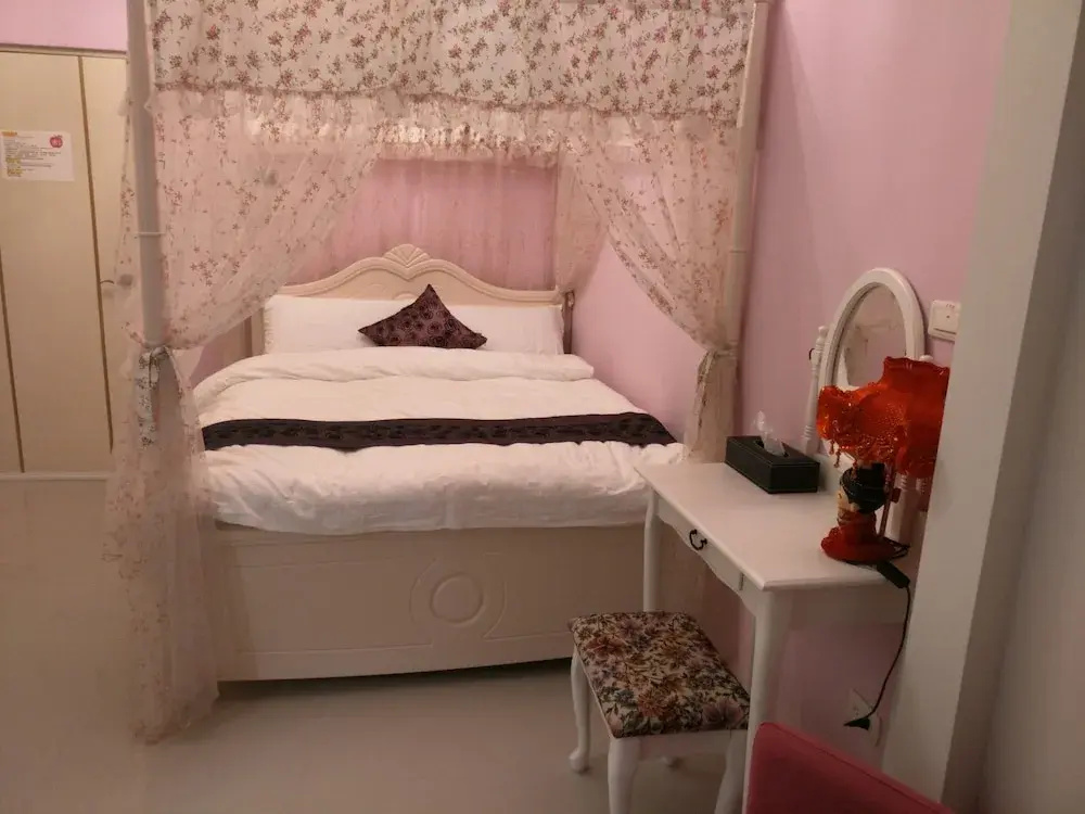 Red Apple B&B