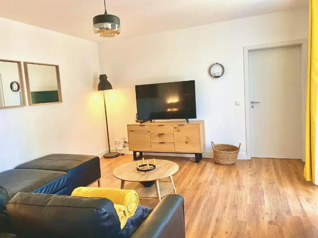 Grand Suite mit Terrasse & Parkplatz - ABC298