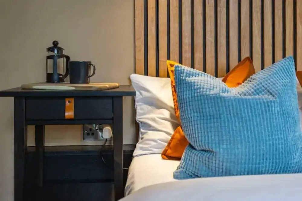 OnPoint -MODERN Studio Apt City Centre
