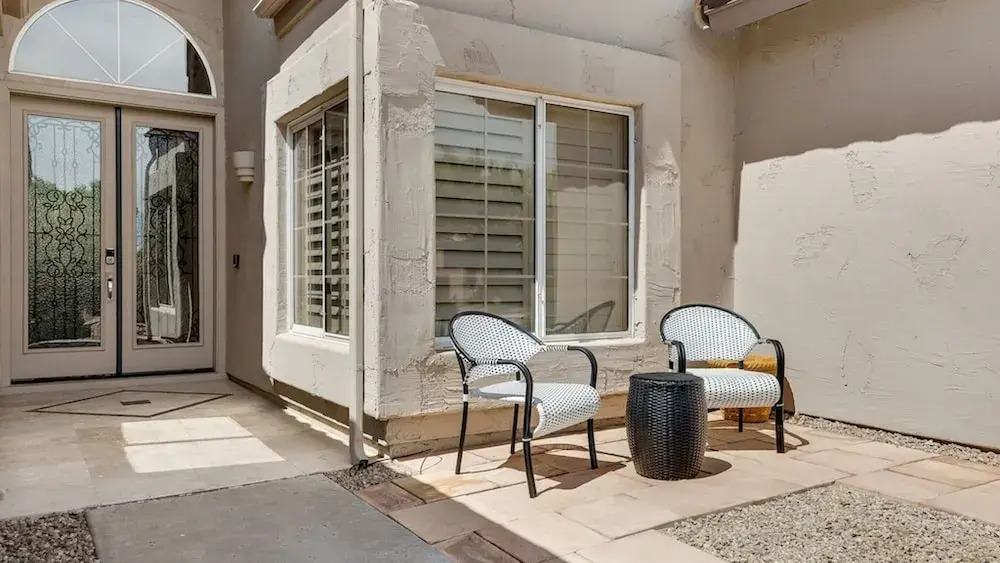 Amazing Home in Great Location W/backyard Oasis!
