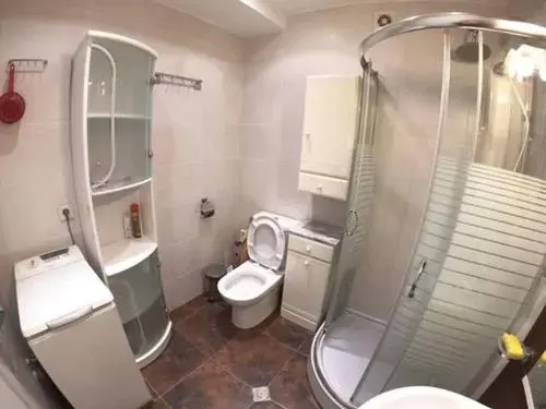 Tsira's Guest House