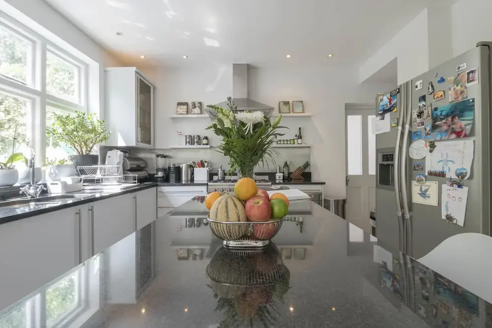 Fashionable Family home in Southfields