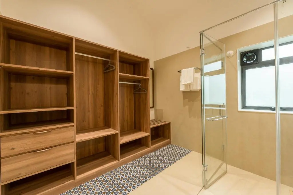 SaffronStays Eden Greens