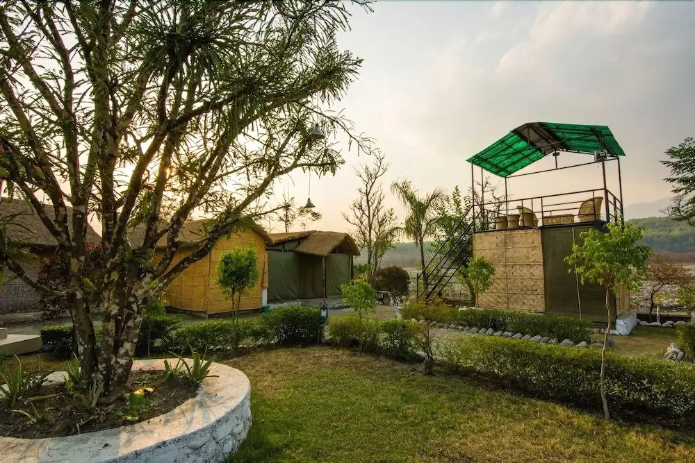 V Resorts Kotabagh