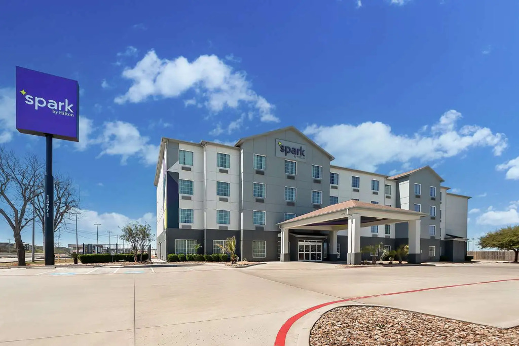Spark by Hilton Selma