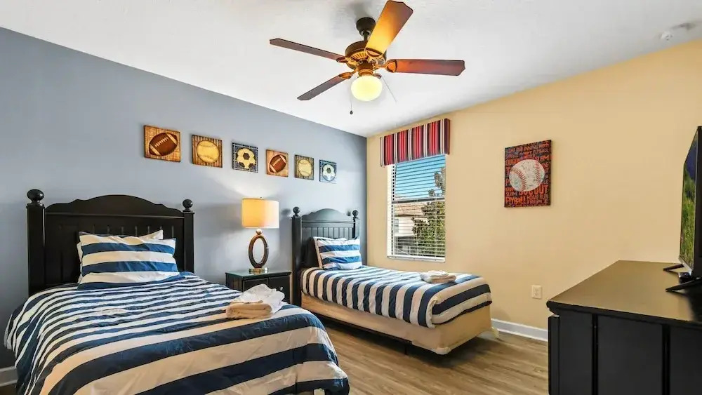 Spacious Getaway with Pool, Near Orlando Parks