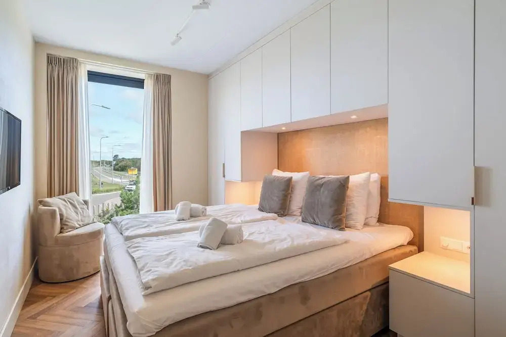 Apartment With a Balcony and Dune Views