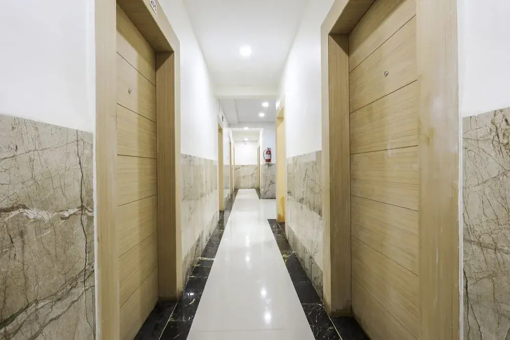 Oyo 41187 Hotel Jainam Regency
