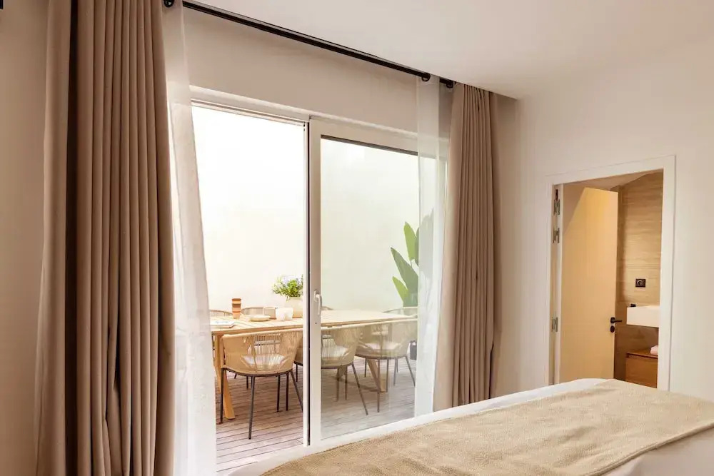 Luxury House With AC - 6bd/12p - Batignolles