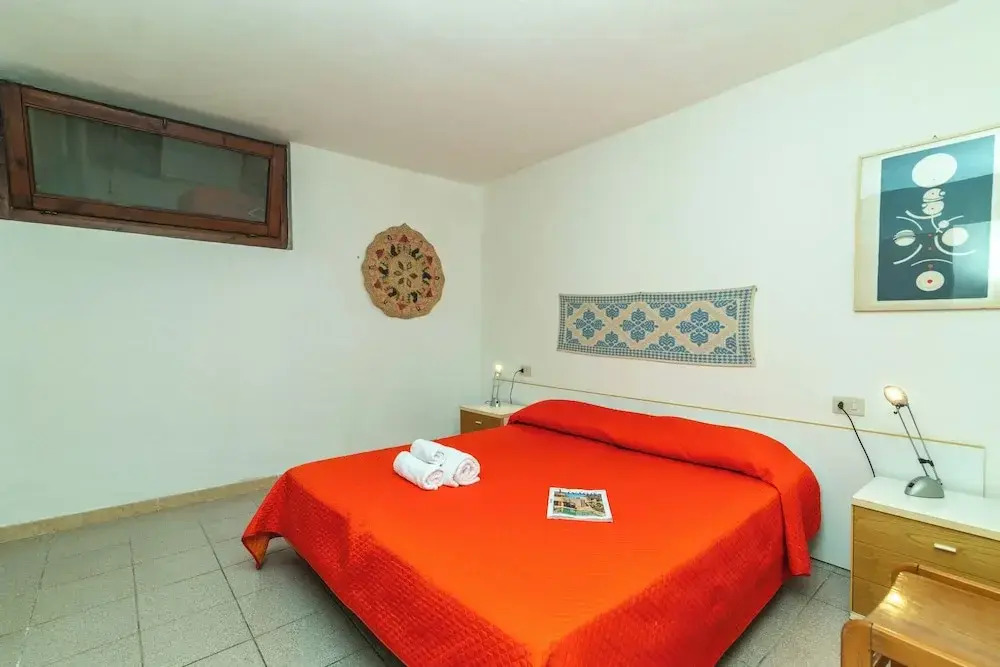 I Fari Apartments 600m From The Beach
