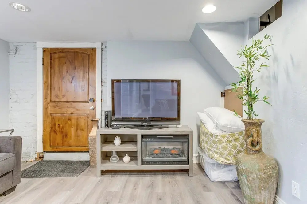 1 Mi to Coors Field: Cozy Denver Studio w/ Patio!