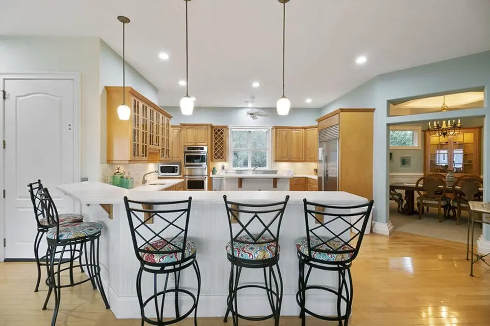 Pura Vida by Five Star Properties
