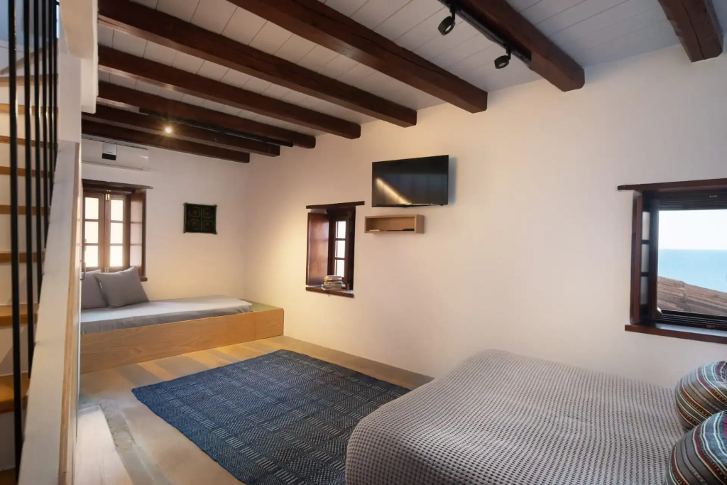 Kalnterimi Guesthouses