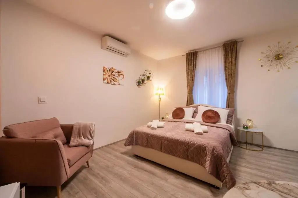 Cosy&Private,30sec walk to MainSquare, Heart of Zagreb