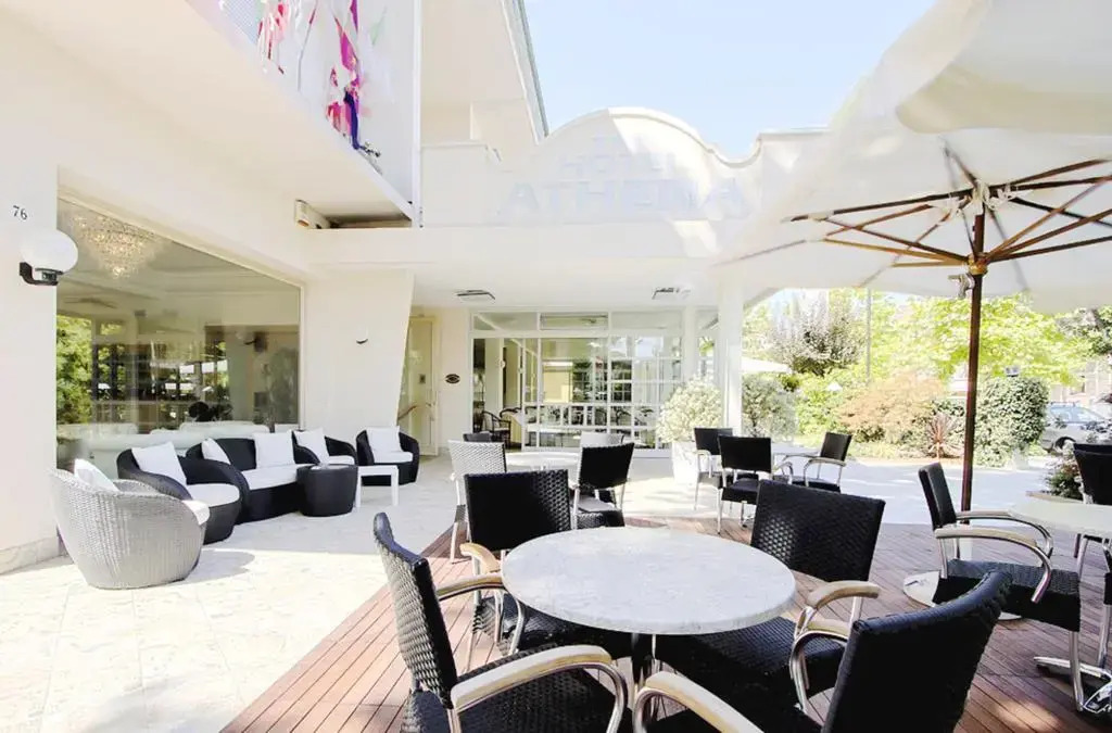 Hotel Athena