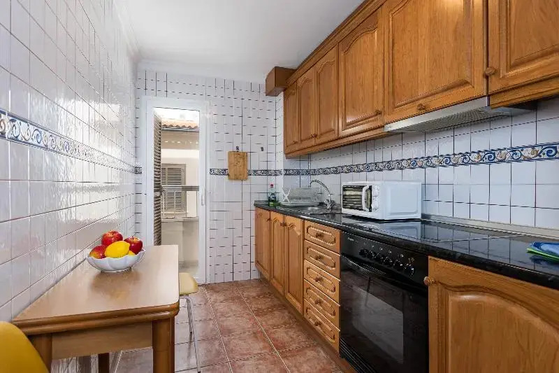 Acapulco Apartments