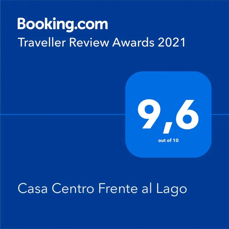 UNICA Casa Centro frente al lago, pileta climatizada, 4 dorm, 3 baños, 3 autos, aire