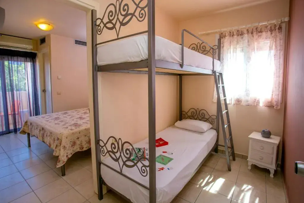 Studios Akrogiali