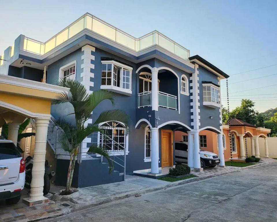 Modern 2 Bedroom Apartment 5b in Puerto Plata