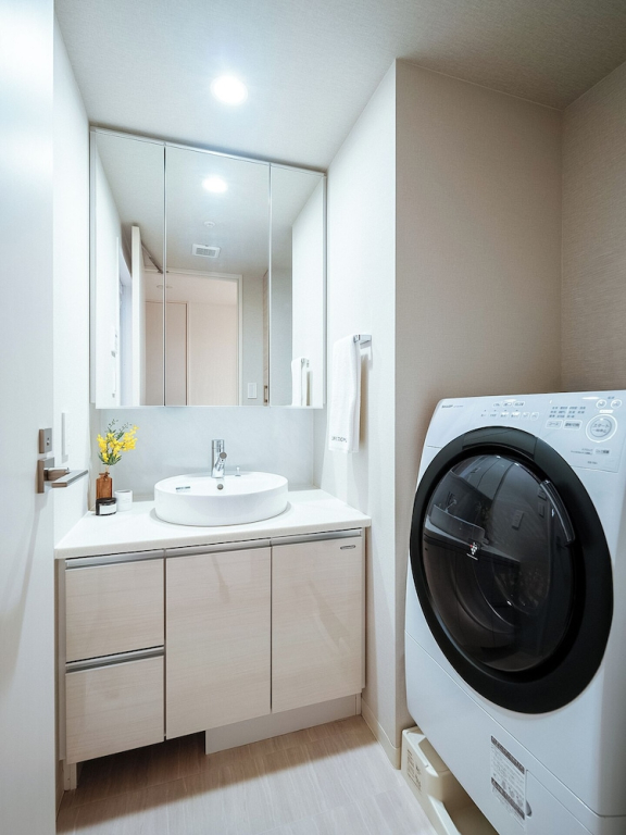Section L Residence Moto-Azabu