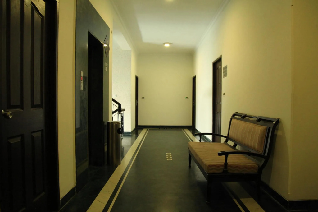 OYO Premium Jaipur Airport 2