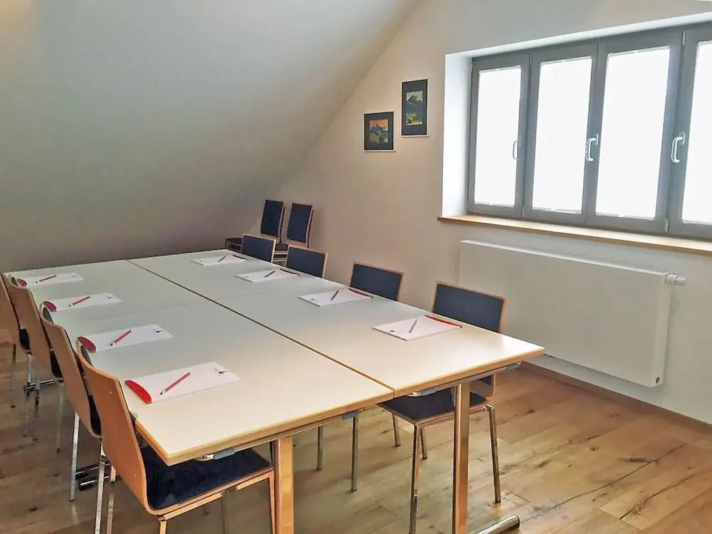 Ökölogisches Bildungszentrum Kultiviert