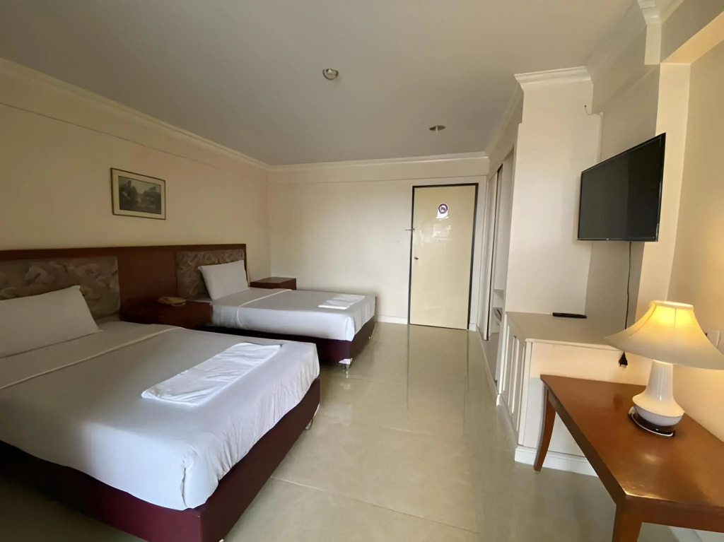 Jumbotel Hotel