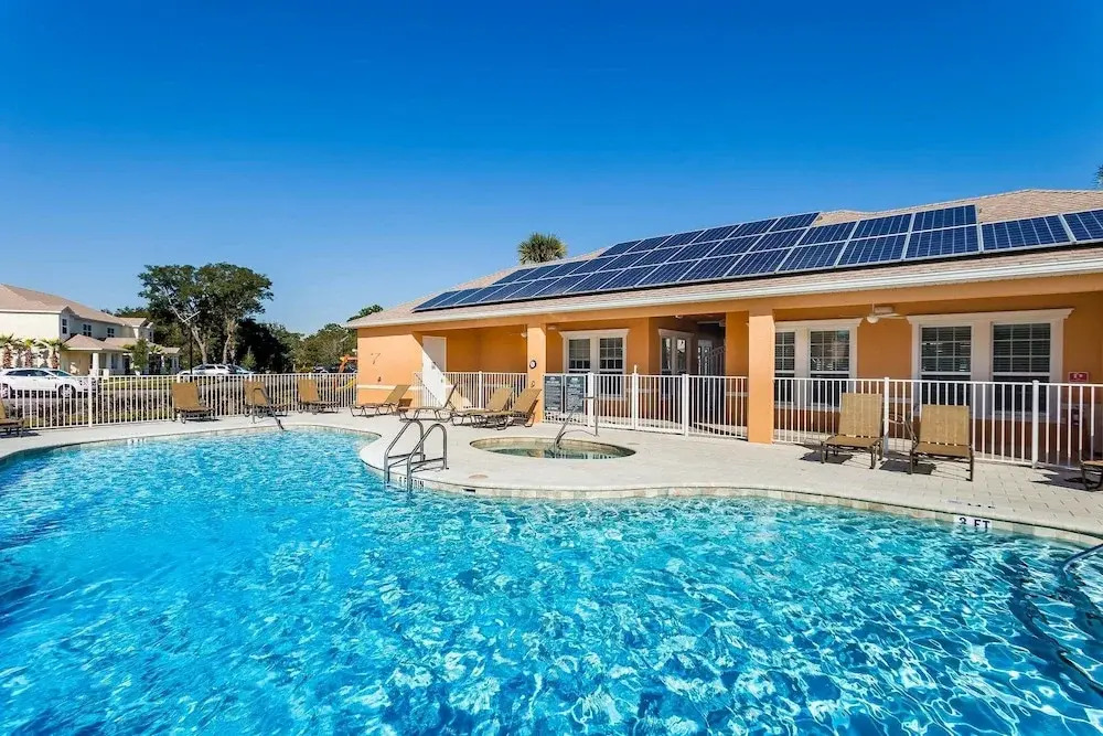 Serenity - 3 Bed Townhouse w/splashpool-5105SY