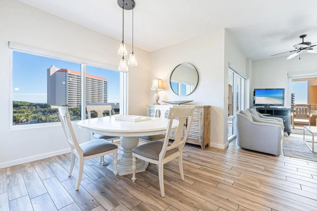 Luau II 6231/6233 - flr2 - 2BR 2BA