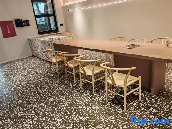 Weiguang Garden Hostel (Nanchang Tengwang Pavilion Wanshou Palace)