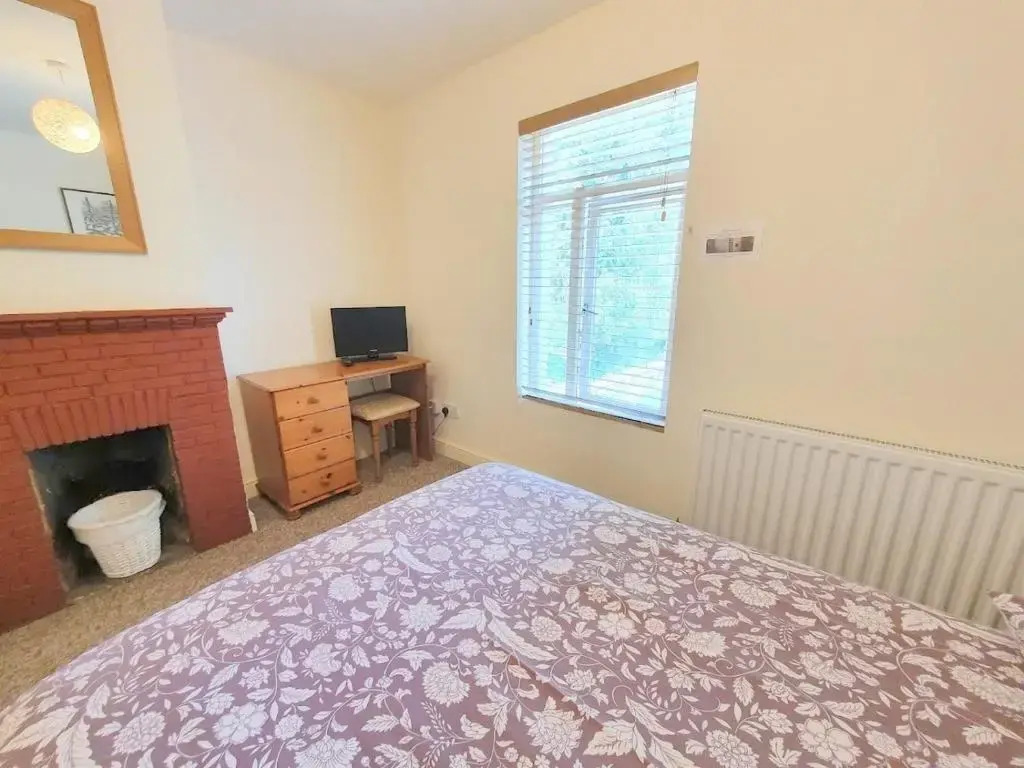 Bassett Flat with 2 Double Bedrooms and Superfast Wi-Fi
