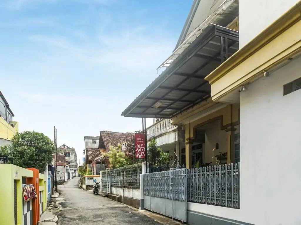 OYO 90771 Mess 19 Syariah