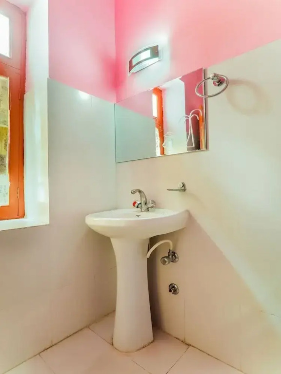 Choszin Guest House by OYO Rooms