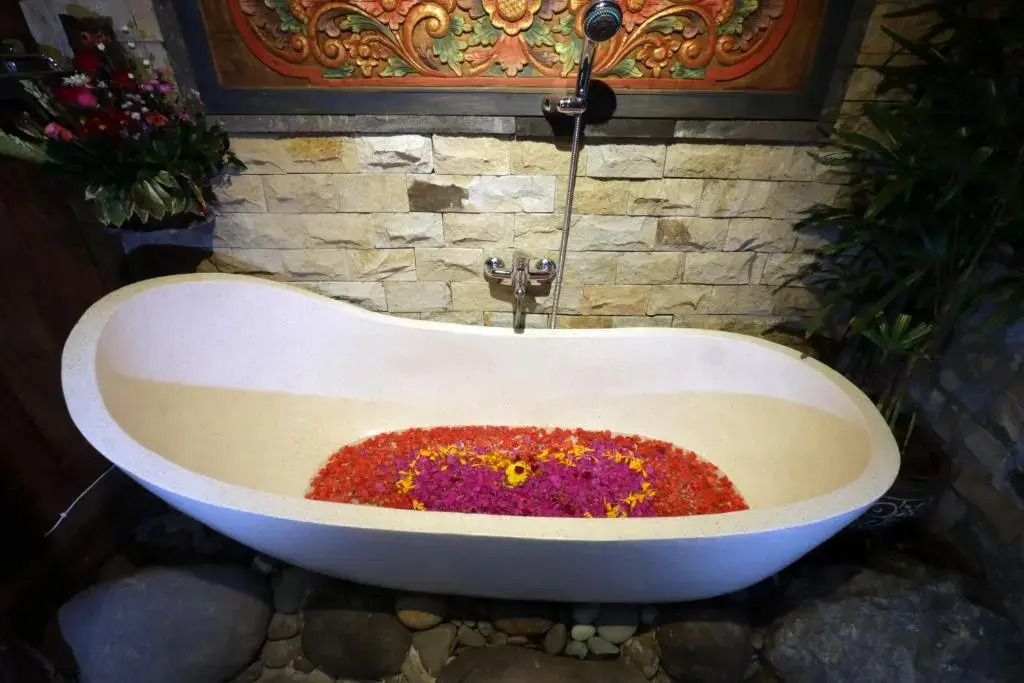Honeymoon Green Villa