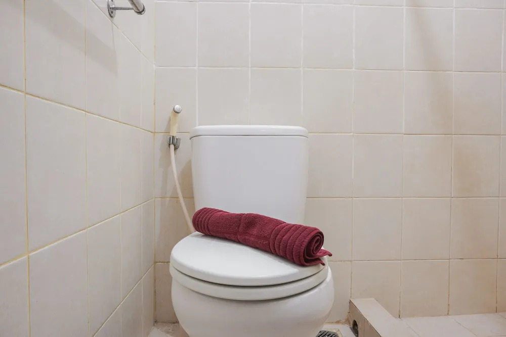 Nice and Homey 1BR at Maple Park Sunter Apartment By Travelio