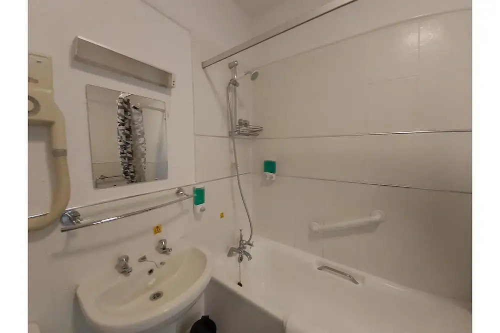 Hankinson Road by Oyo Rooms