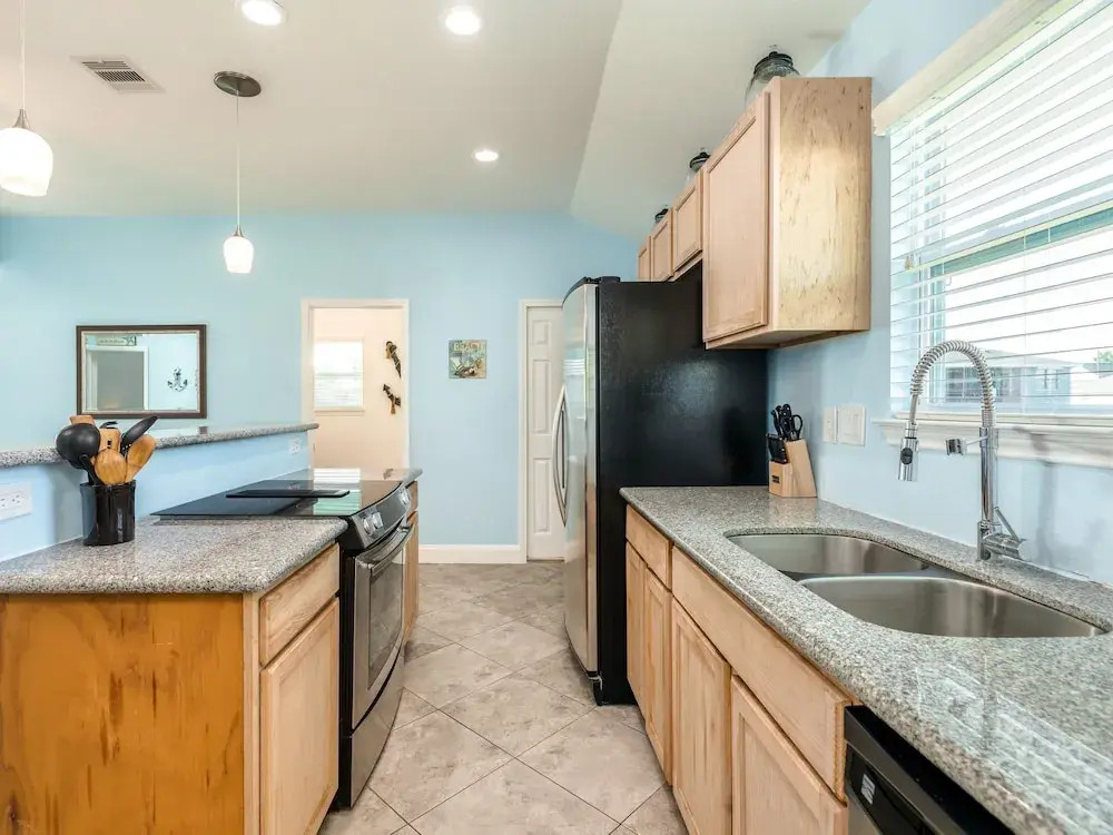 14107 Duncan Way Home