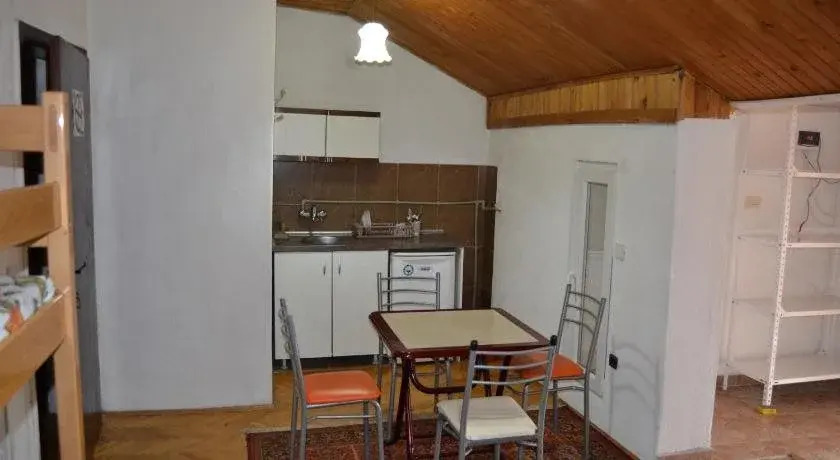 Hostel Valentin