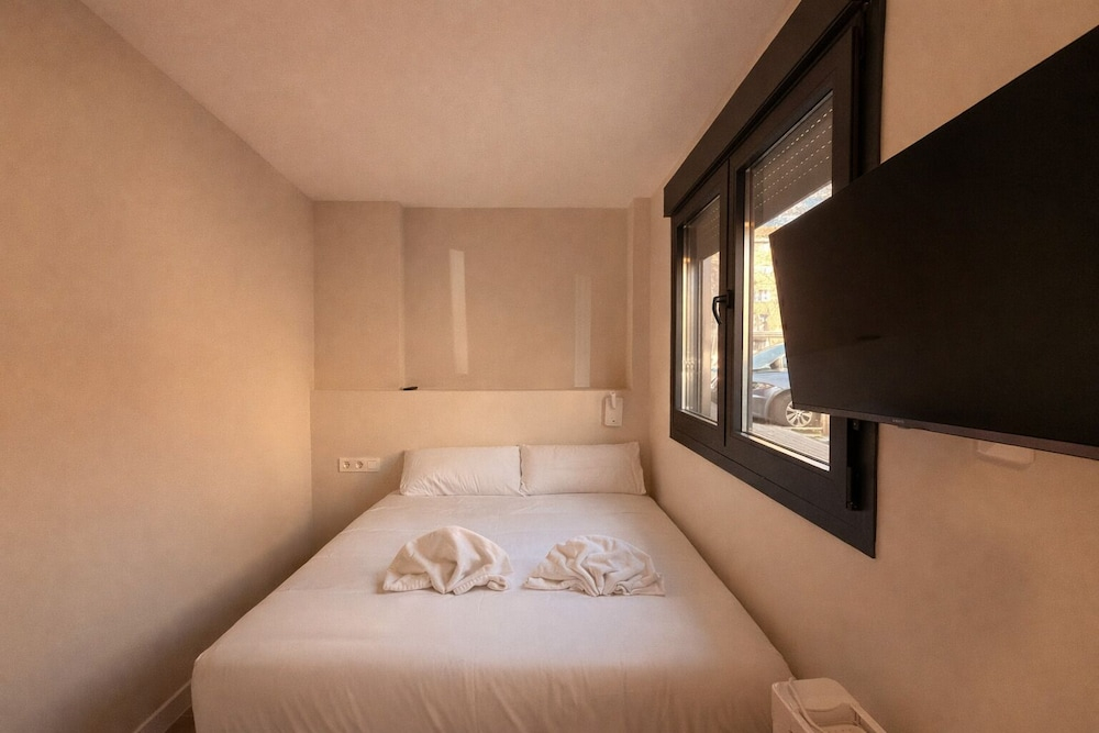 Hostal Bernabeu II