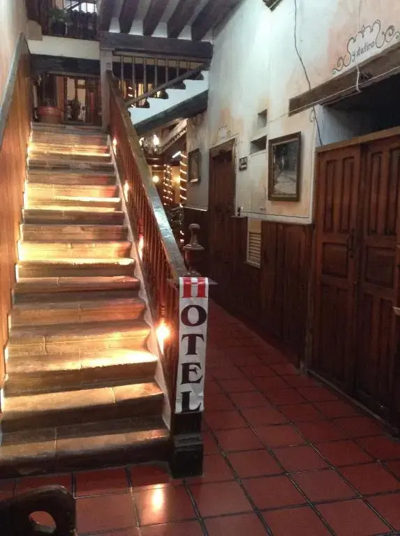 Hotel Los Escudos