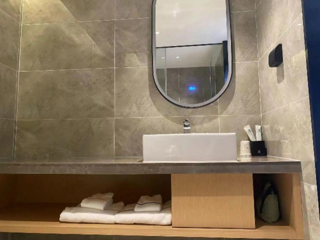 City Comfort Inn（Huizhou College Jinshan Lake）
