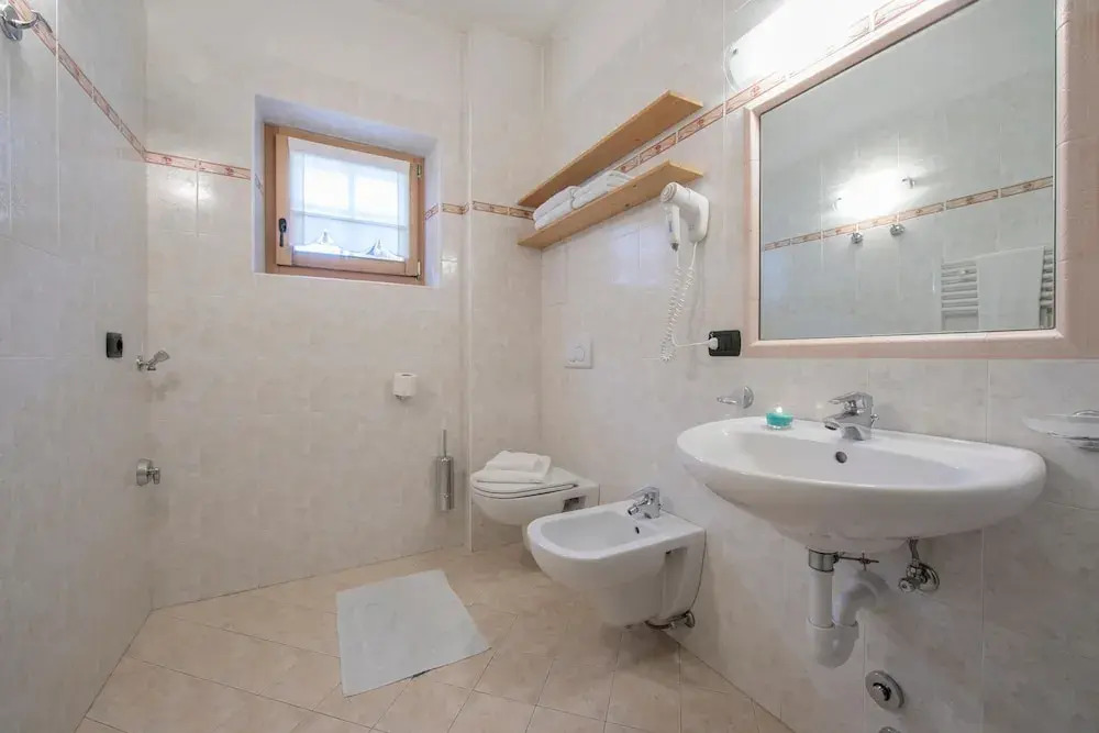 Sassella in Livigno With 2 Bedrooms and 1 Bathrooms