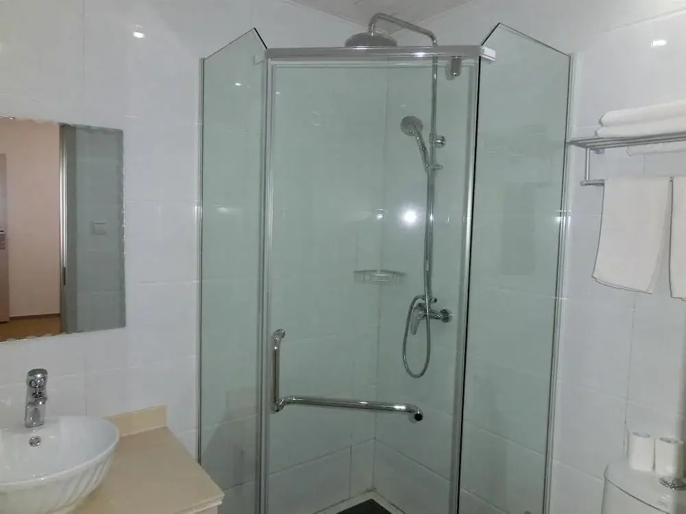 Yihuaju Business Hotel- Wuxi