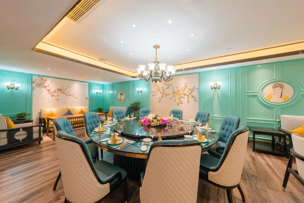 Atour Hotel at Xitieying Subway Station, Beijing South Station