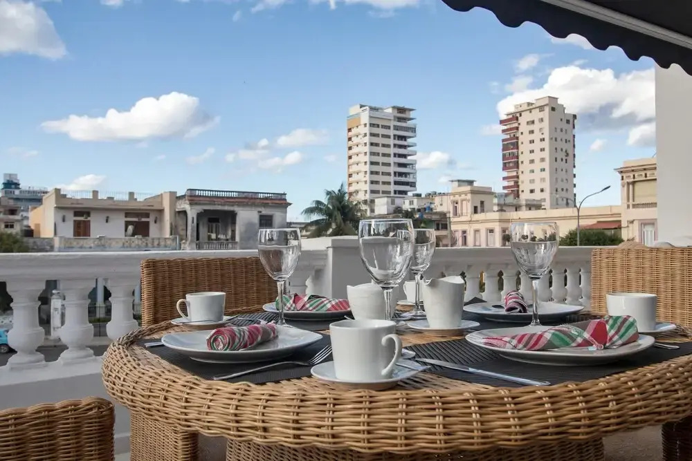 Malecon Casa de Lujo con WiFi GRATIS