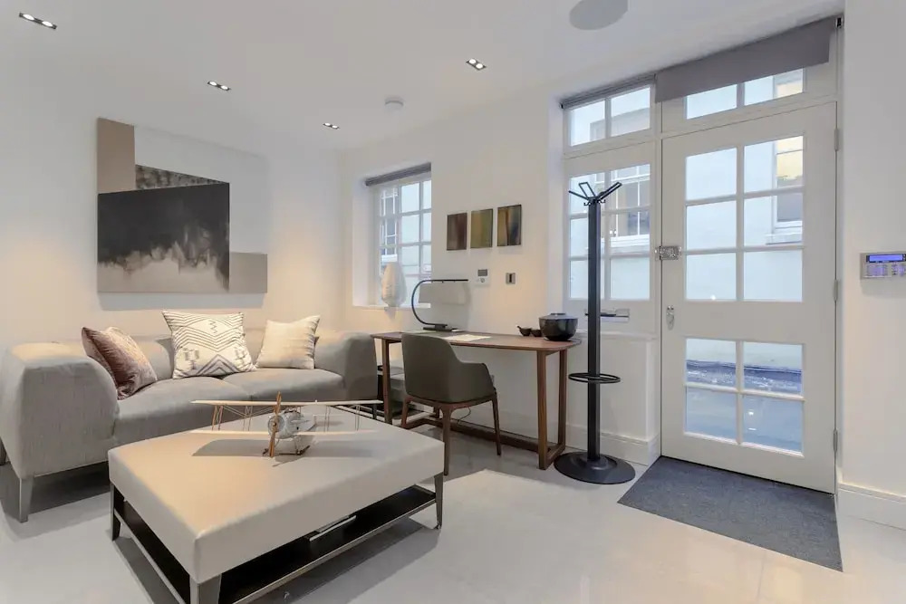 Mayfair 1 Bedroom Flat