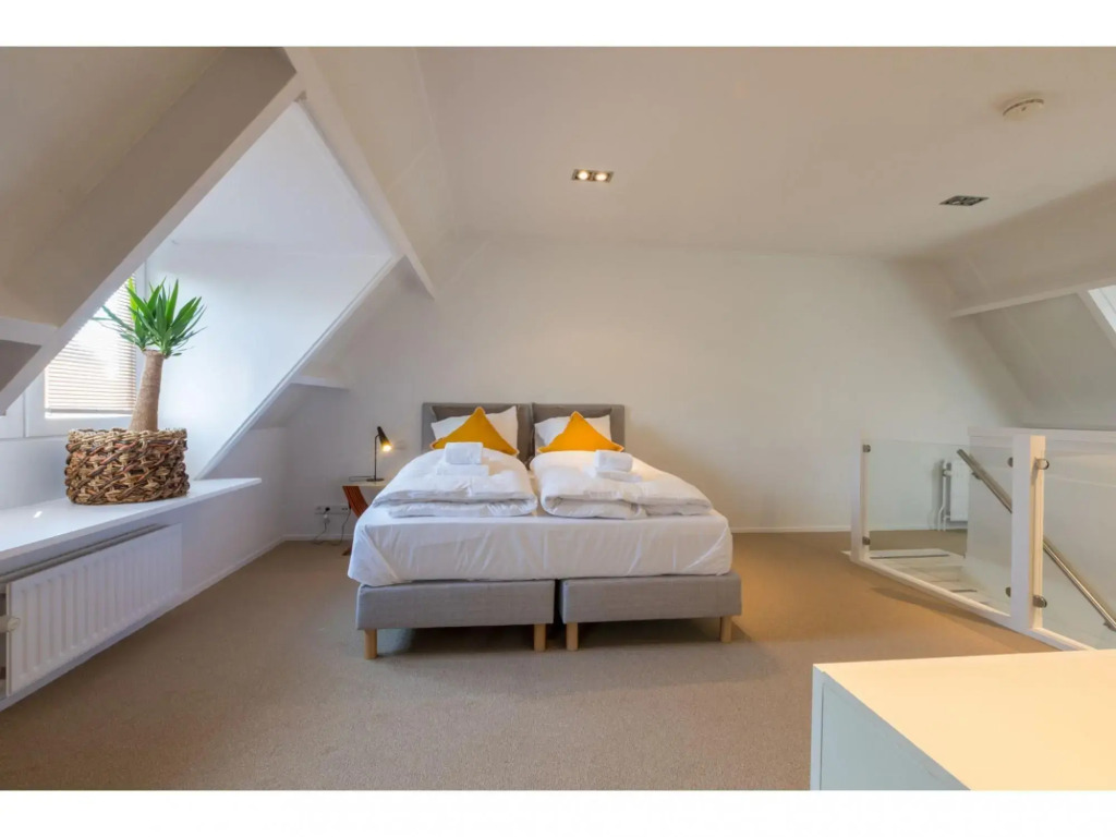 Central Domburg Apartment