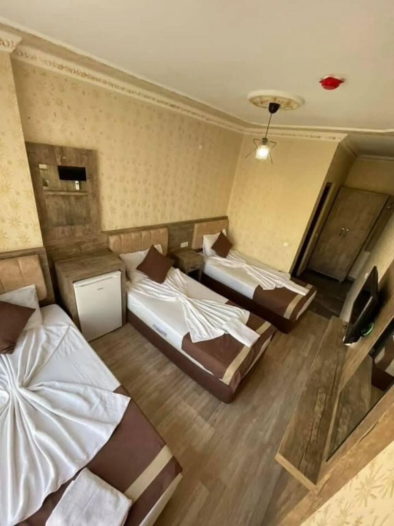 Ozgur Hotel