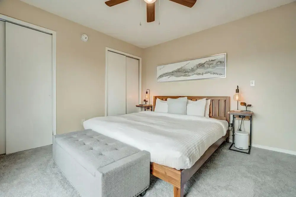 Mid-ViewHouse Inn