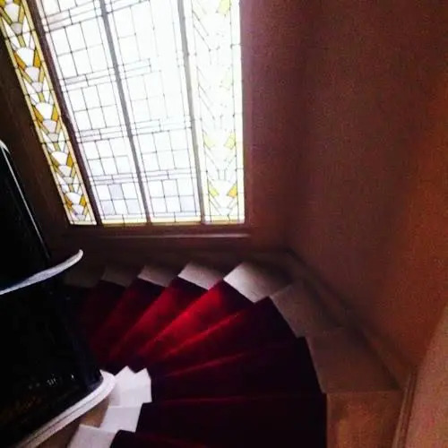 Montmarte Chic